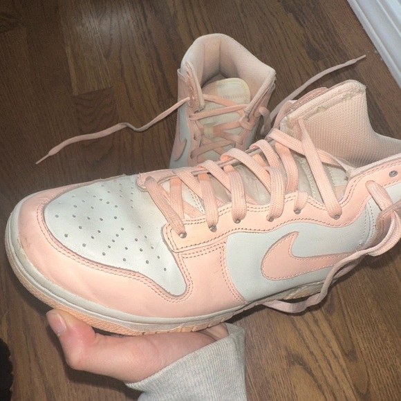 Nike Women’s Dunks High Top - Picture 2 of 4